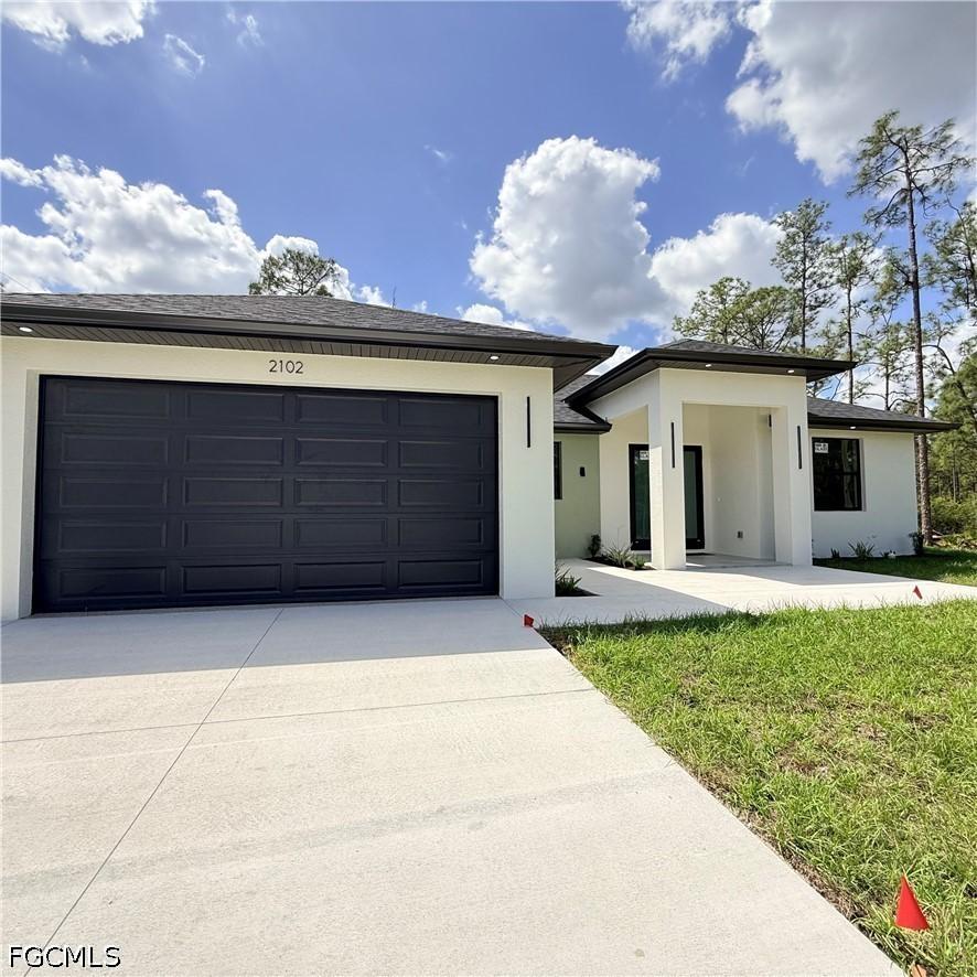 2102 E 13th St., Lehigh Acres, FL 33972