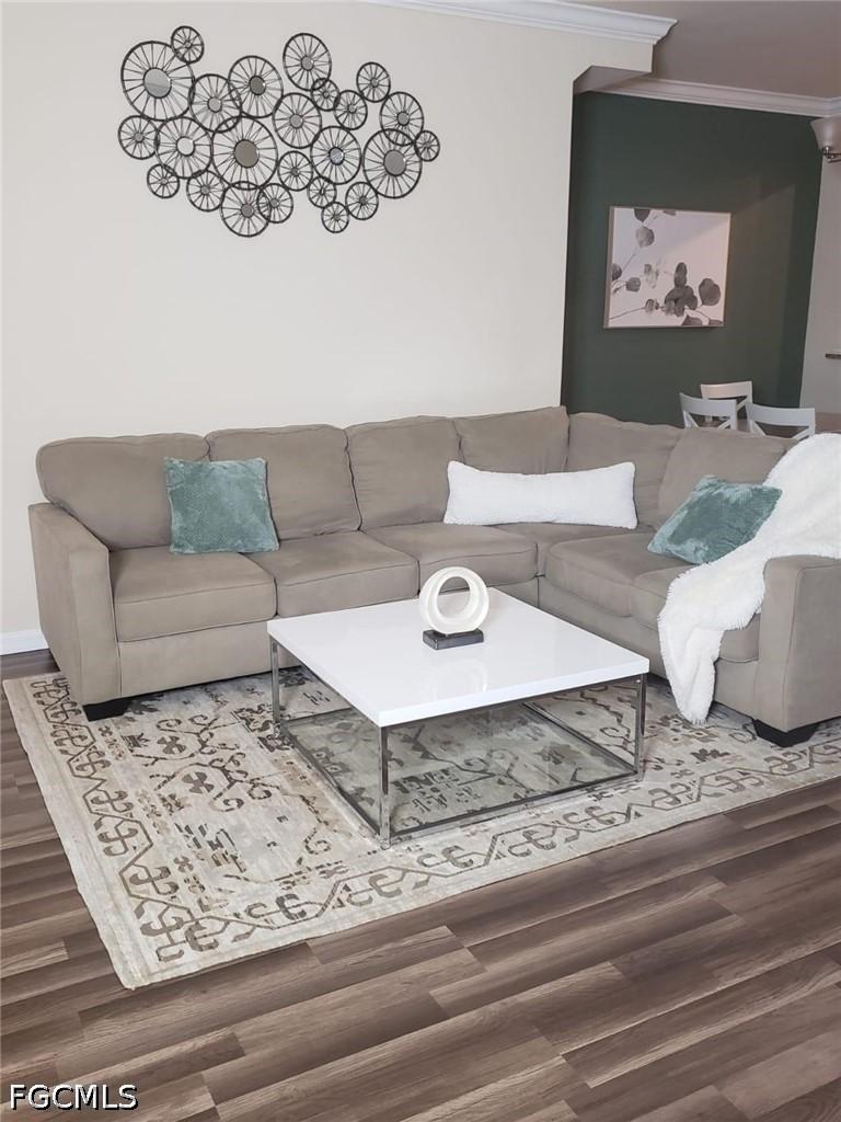 10285 Via Colomba Cir., Fort Myers, FL 33966