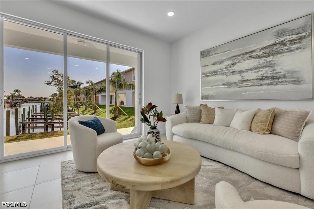 3527 Country Club Blvd., Cape Coral, FL 33904