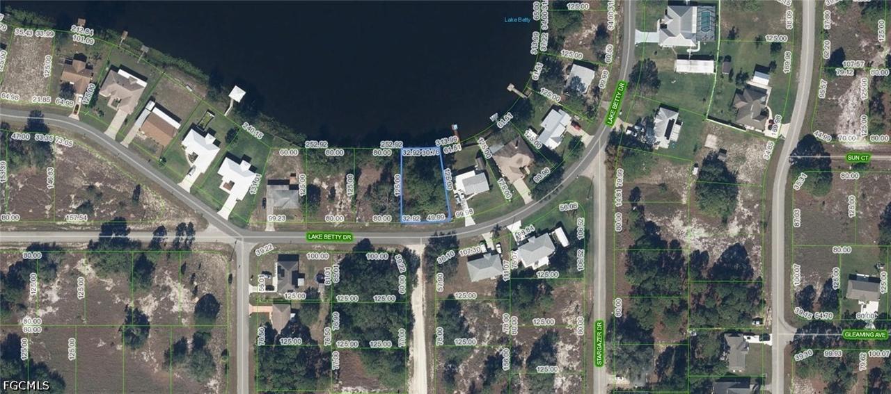 862 Lake Betty Dr., Lake Placid, FL 33852