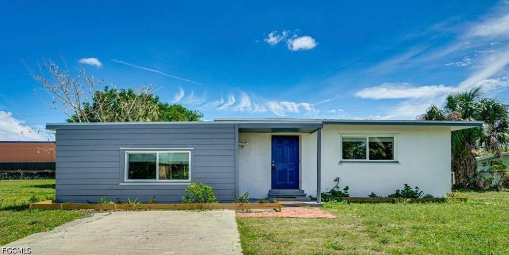3067 Royal Palm Ave., Fort Myers, FL 33901