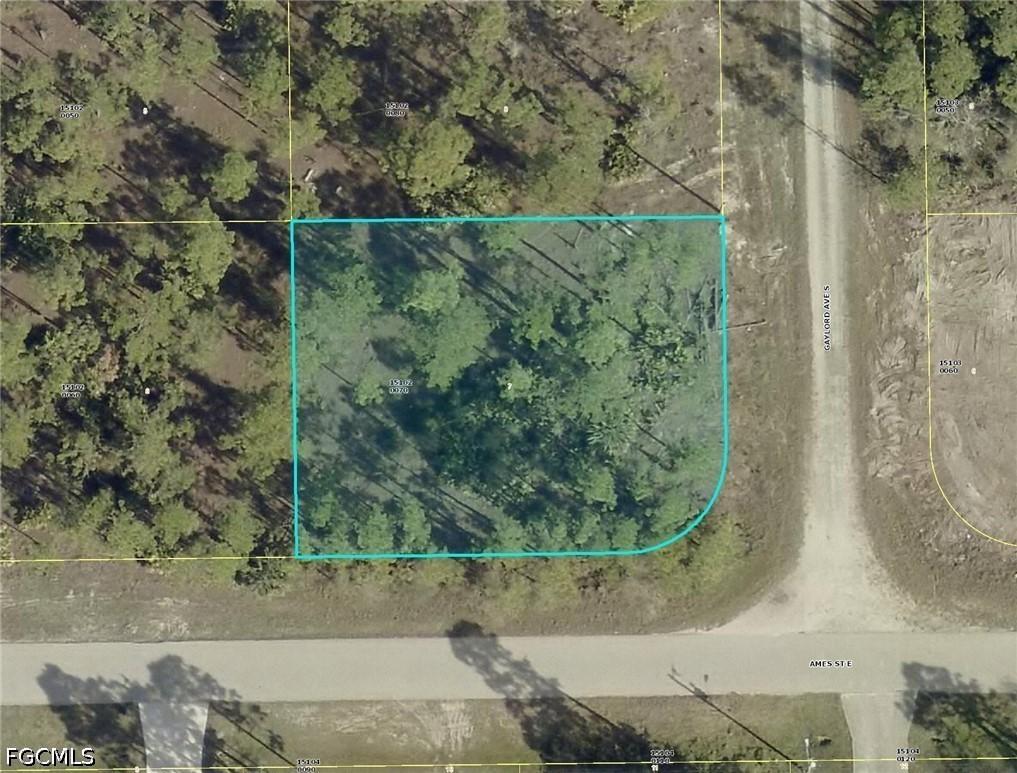 852 Gaylord Ave., Lehigh Acres, FL 33974