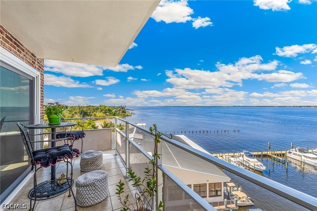 2350 W 1st St. #801, Fort Myers, FL 33901