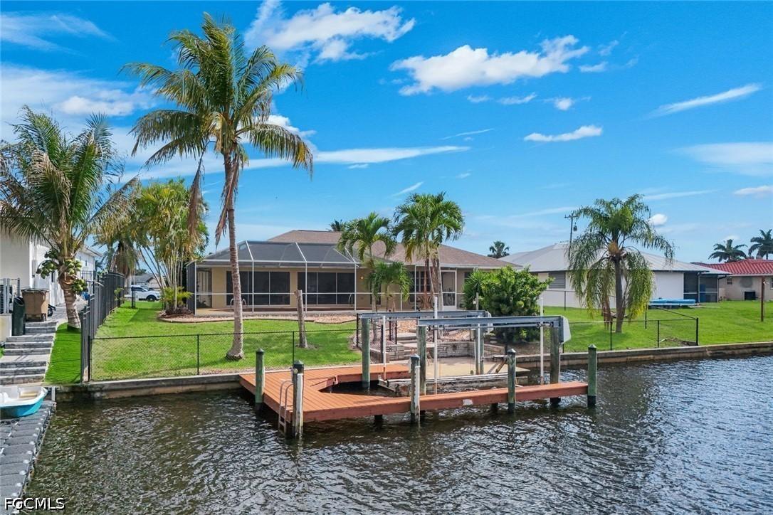 2513 Everest Pkwy., Cape Coral, FL 33904