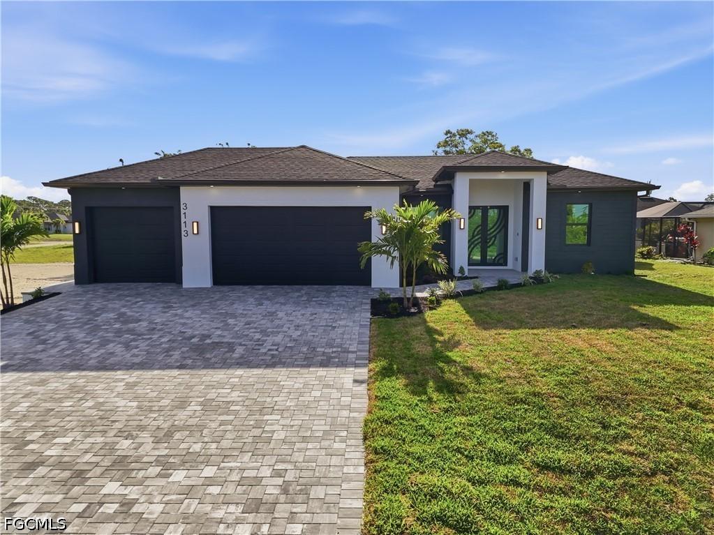 3113 NE Juanita Pl., Cape Coral, FL 33909