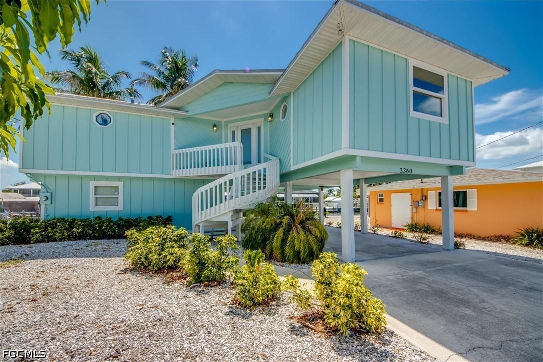 2360 Oleander St., St. James City, FL 33956