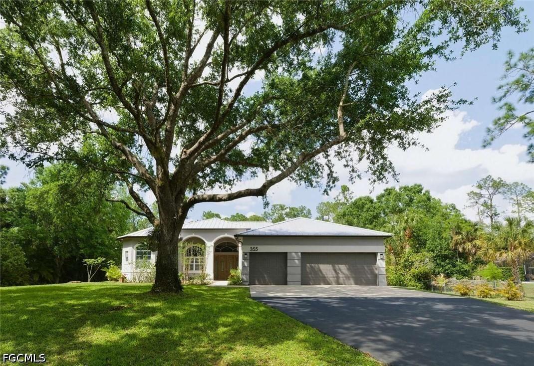 355 14th Ave., Naples, FL 34120