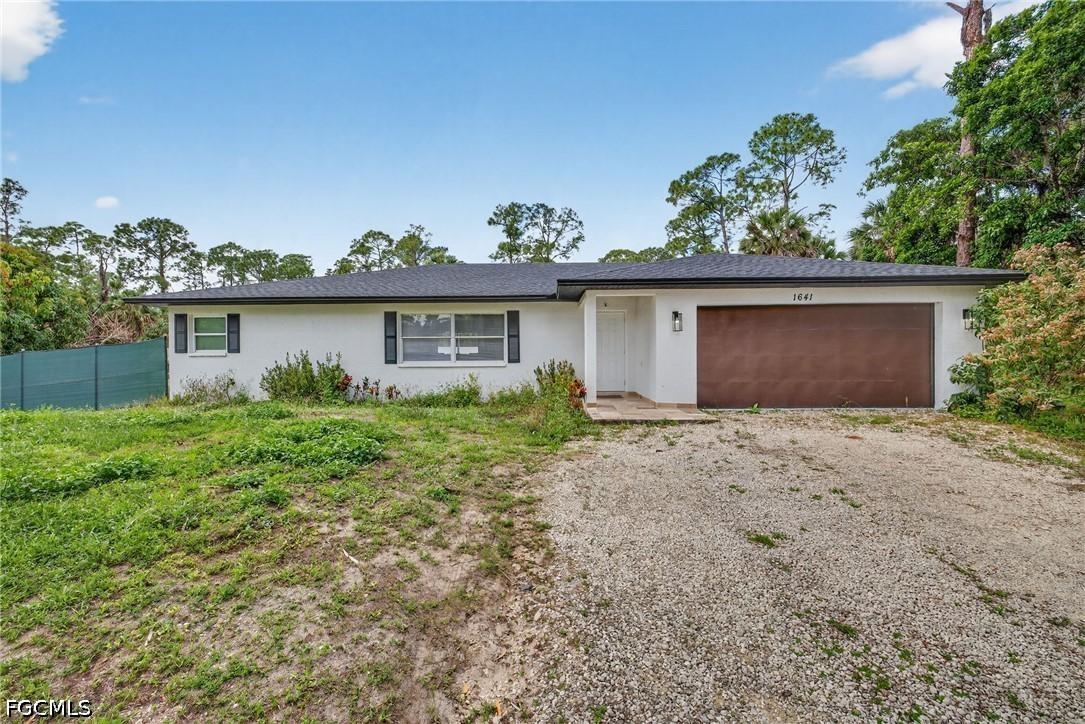 1641 8th St., Naples, FL 34120