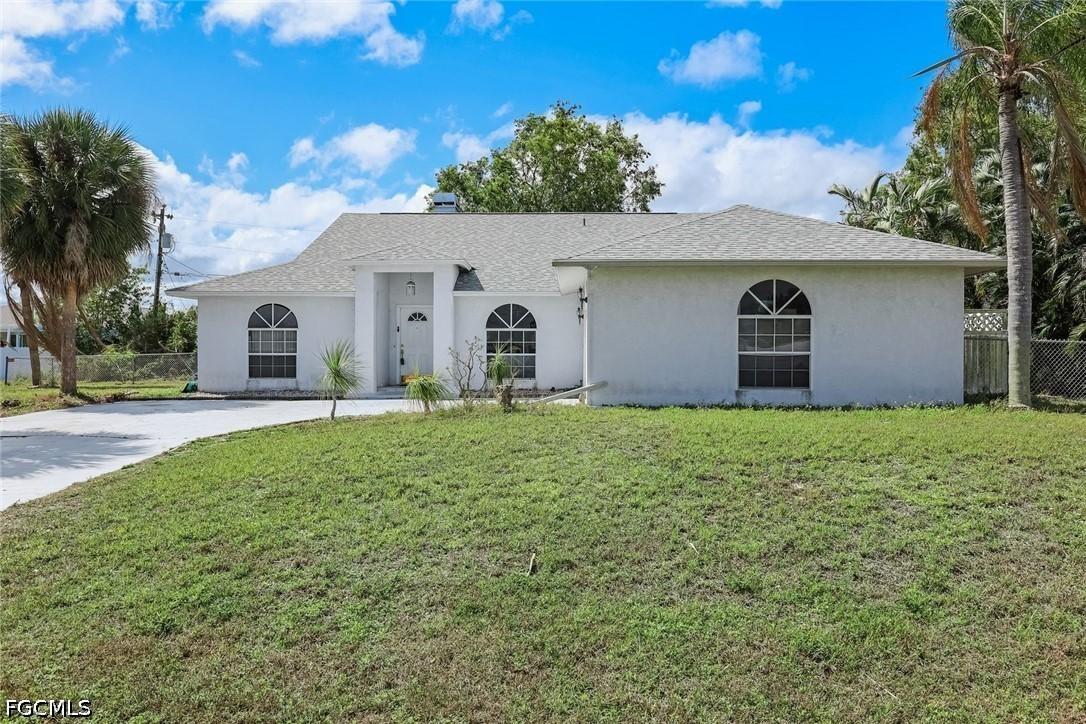 1208 SW 34th St., Cape Coral, FL 33914
