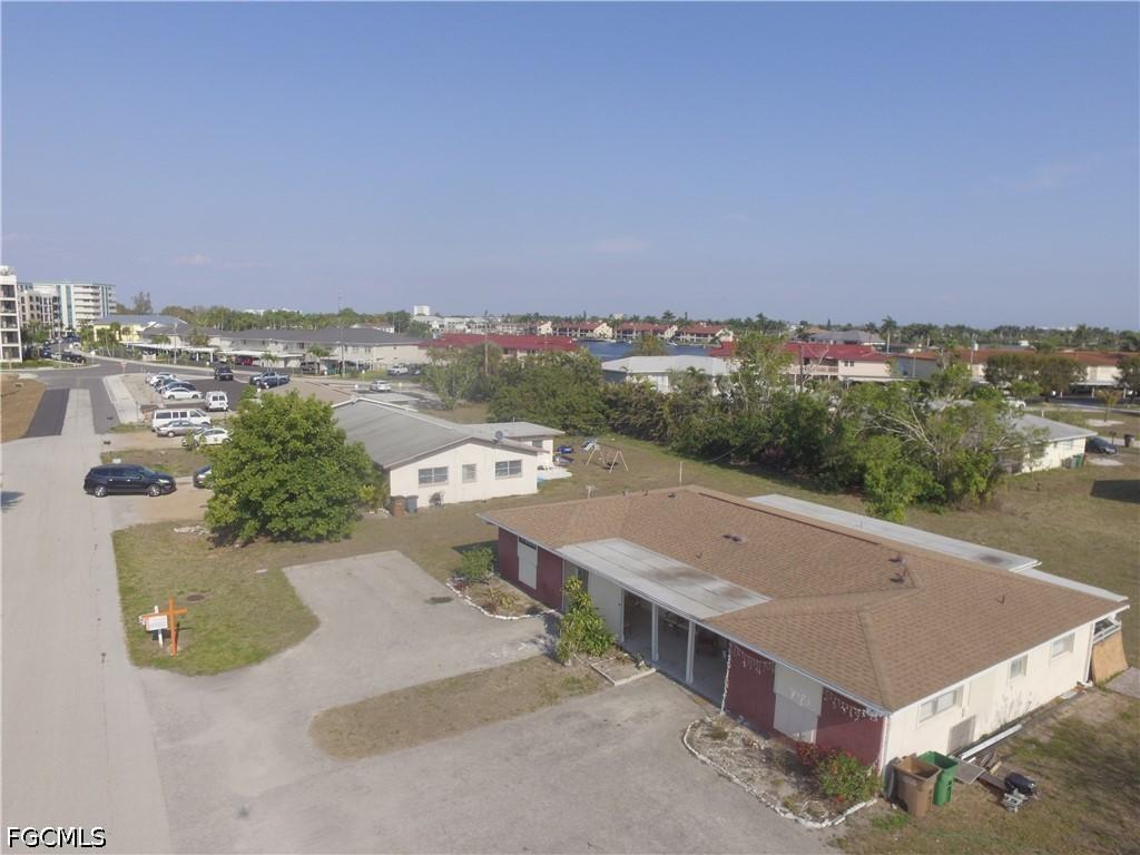 326 Palmetto Dr., Cape Coral, FL 33904