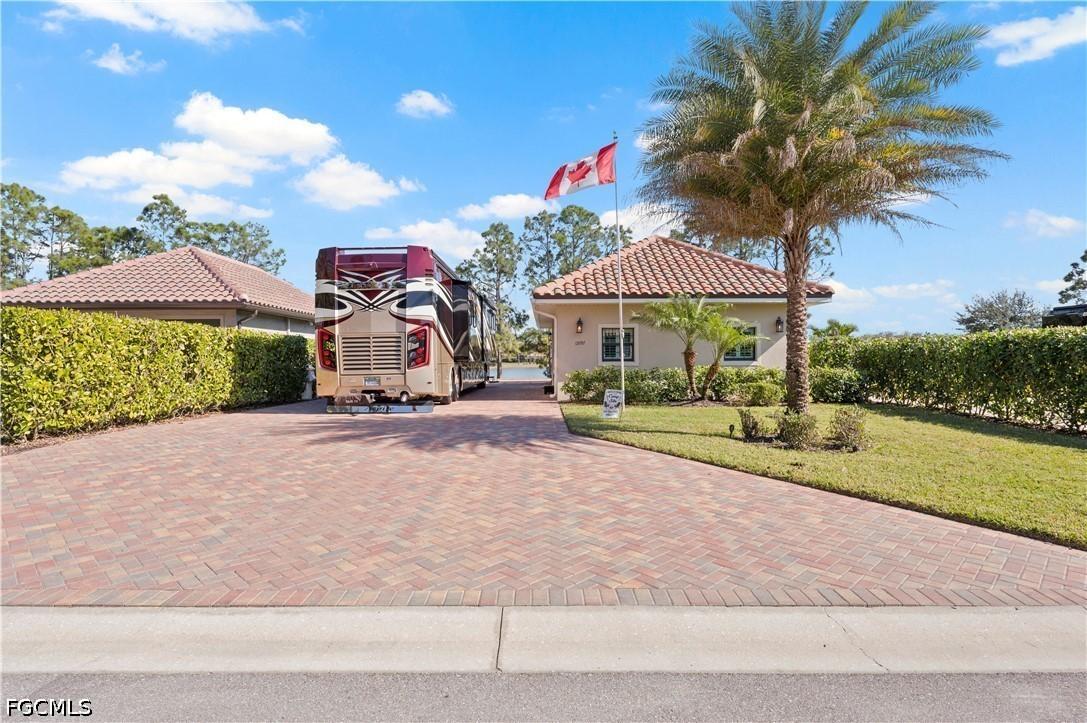 13197 Golden Palms Cir., Fort Myers, FL 33913