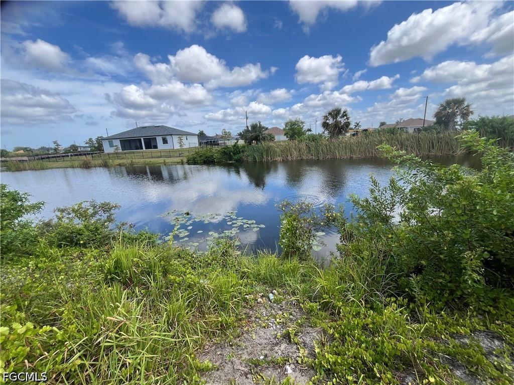 2515 NW 1st St., Cape Coral, FL 33993