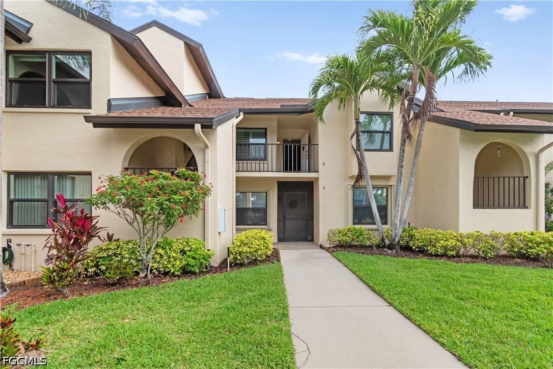 8595 Charter Club Cir. #8, Fort Myers, FL 33919
