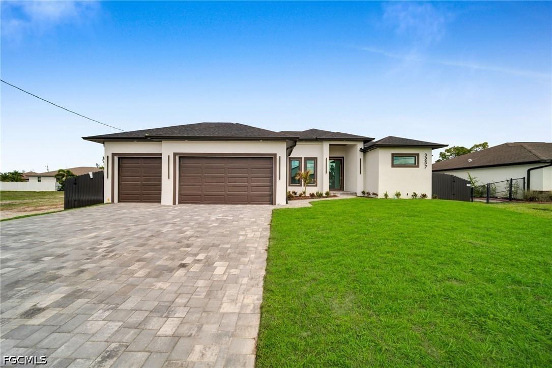 3237 NW 21st St., Cape Coral, FL 33993