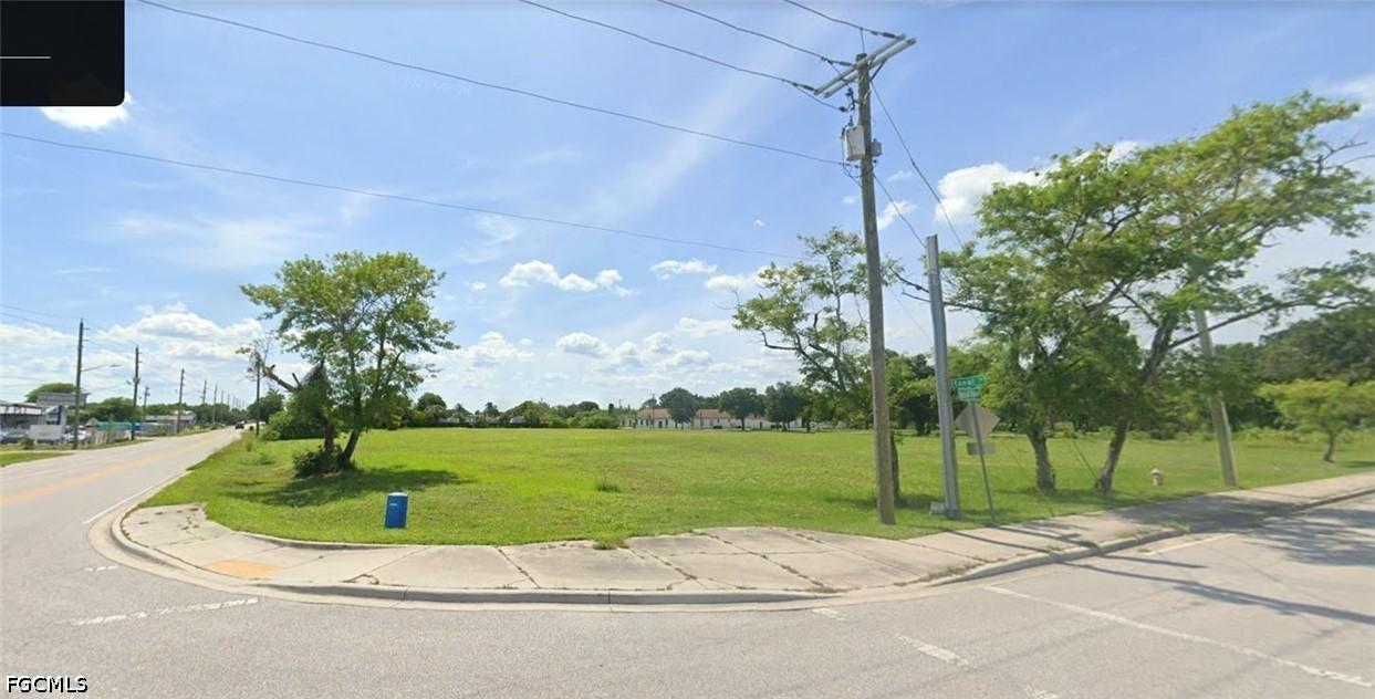 3545 Canal St., Fort Myers, FL 33916