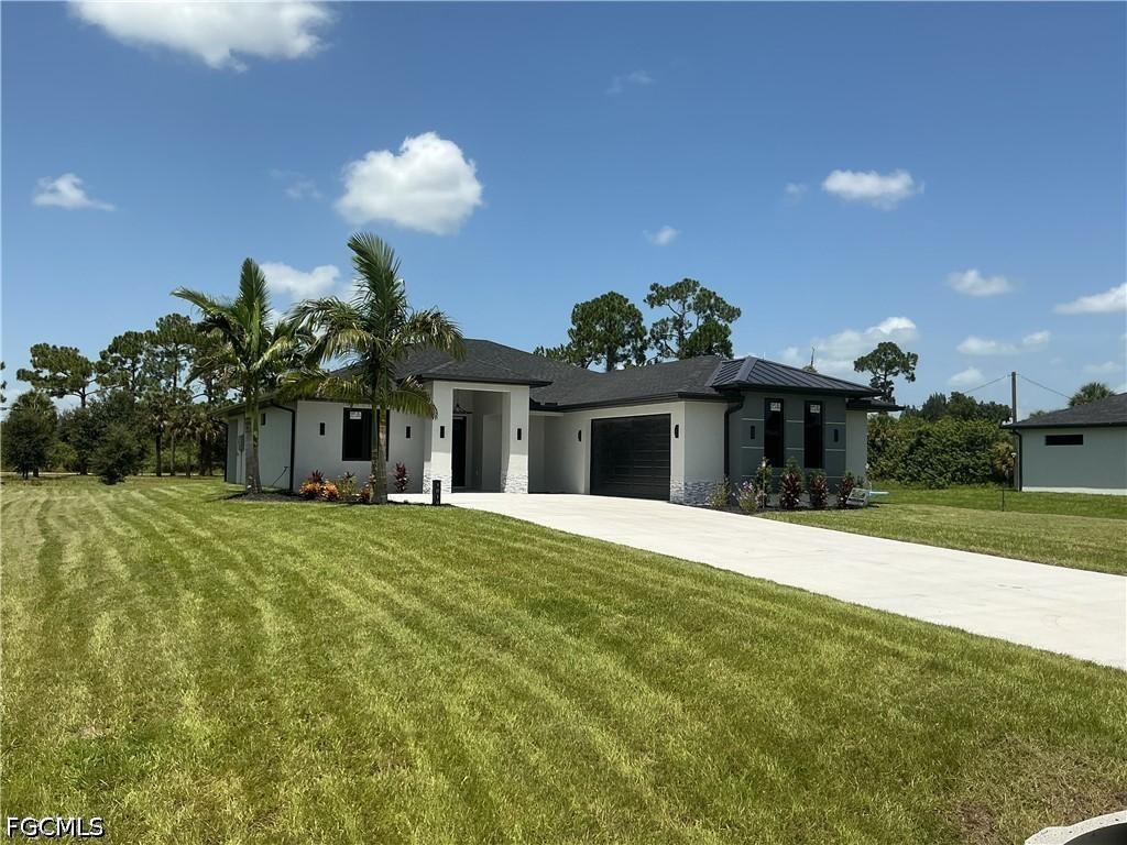 1819 Hines Ave., Lehigh Acres, FL 33972