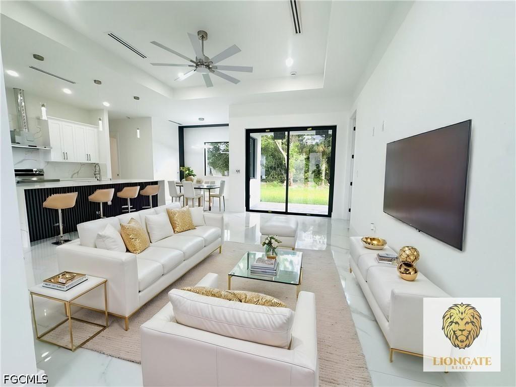 1221 Milwaukee Blvd., Lehigh Acres, FL 33974