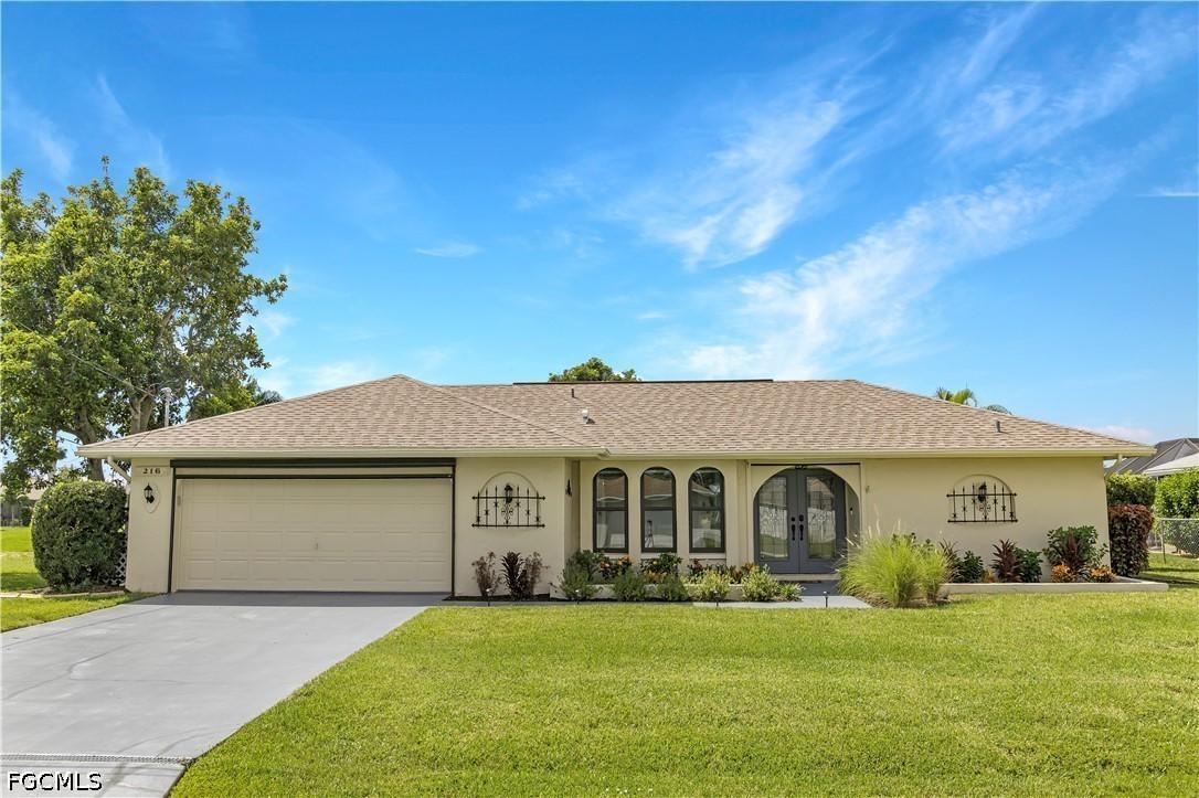 216 SE 30th Ter., Cape Coral, FL 33904