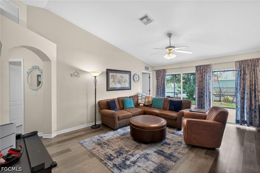 509 NW 36th Ave., Cape Coral, FL 33993