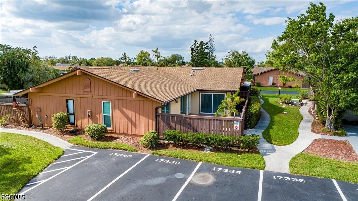 17334 Birchwood Ln., Fort Myers, FL 33908