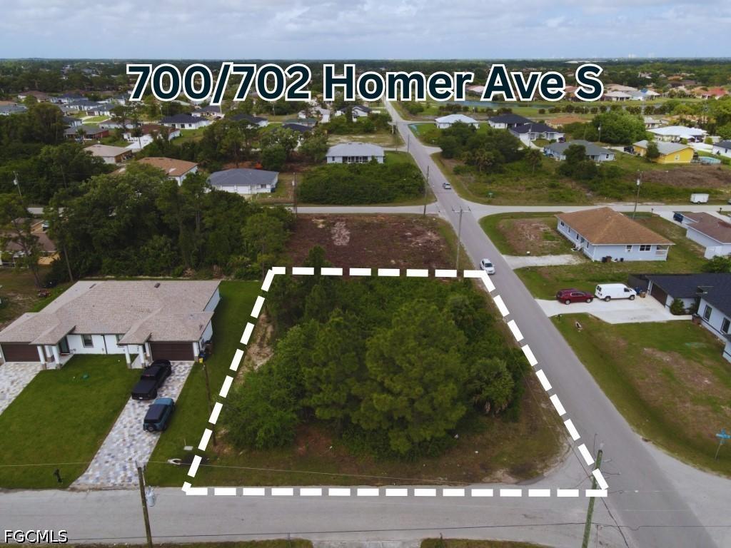 702 Homer Ave., Lehigh Acres, FL 33973