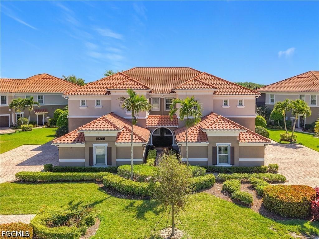 10300 Glastonbury Cir. #202, Fort Myers, FL 33913