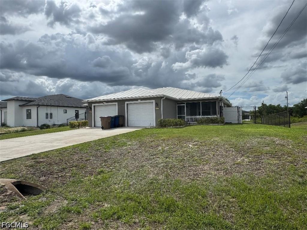 537/539 Alabama Rd., Lehigh Acres, FL 33974