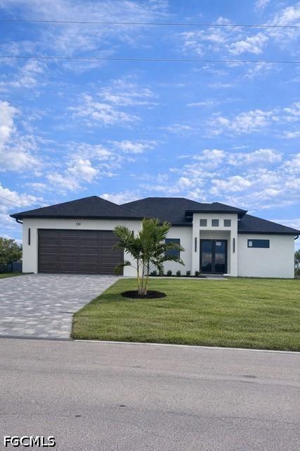 128 Kismet Pkwy., Cape Coral, FL 33993