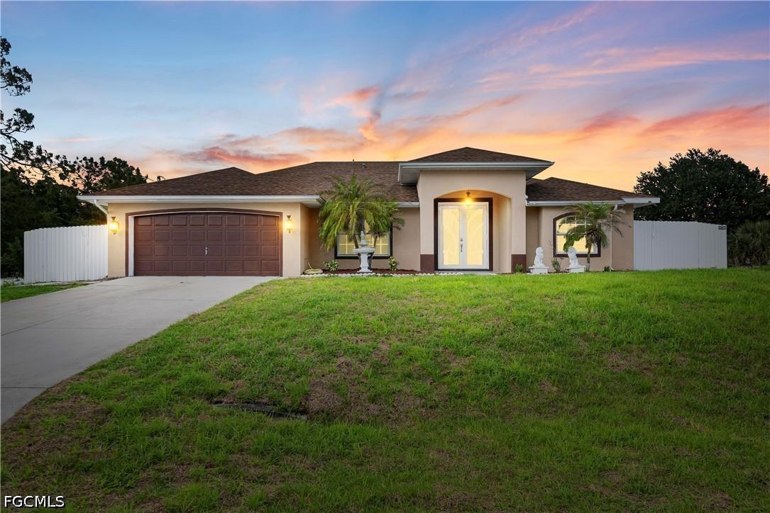 1145 Pineda St., Lehigh Acres, FL 33974