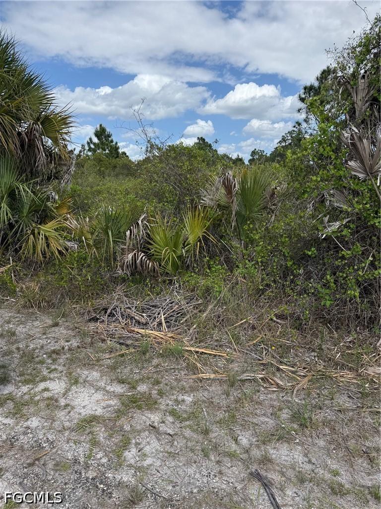 1104 Hamilton Ave., Lehigh Acres, FL 33972