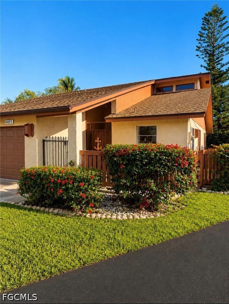 6491 Royal Woods Dr., Fort Myers, FL 33908