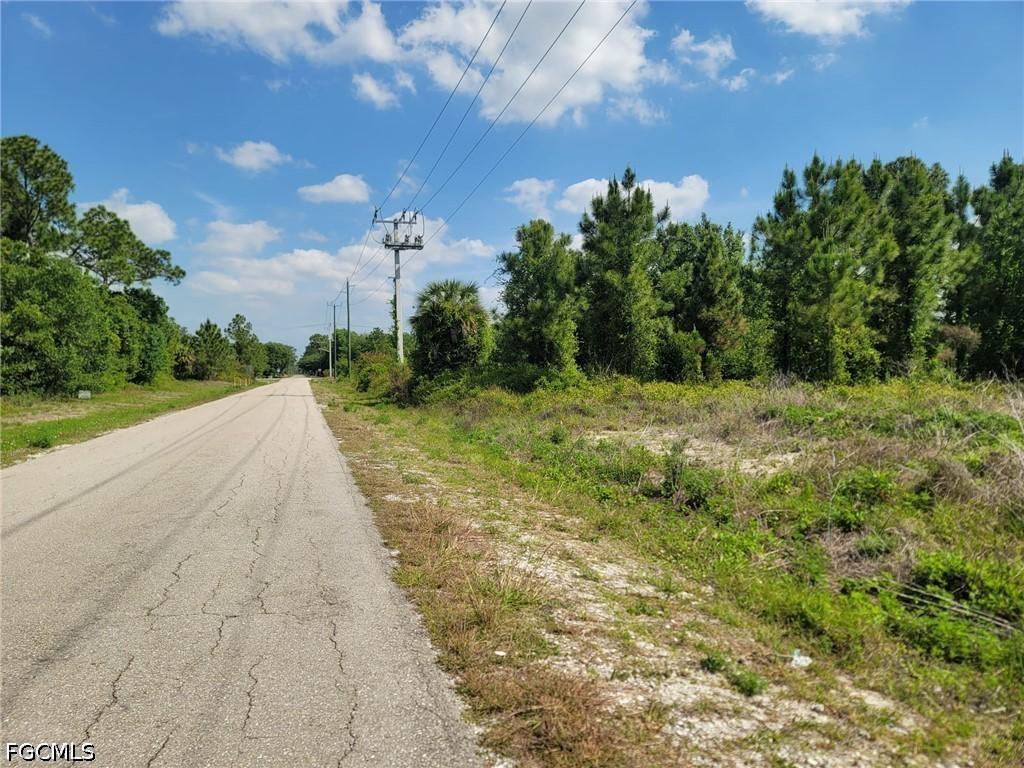1912 Moore Ave., Lehigh Acres, FL 33972