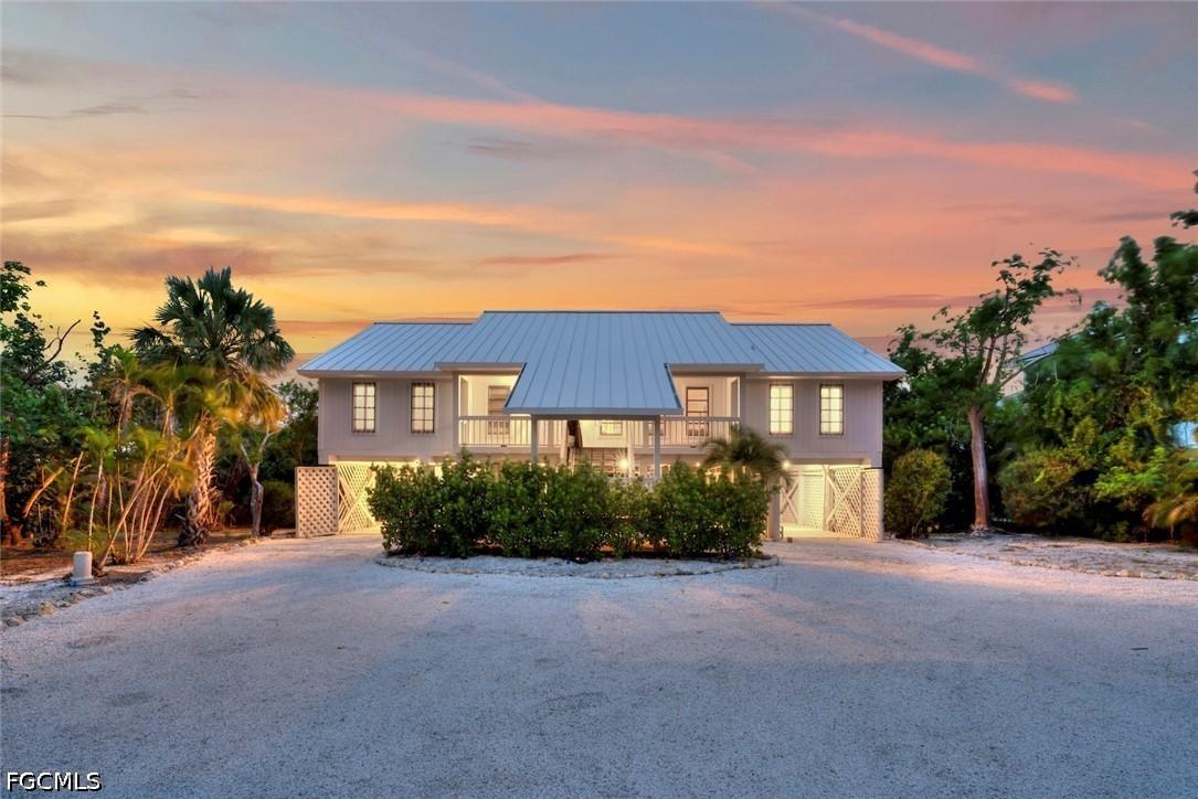 5135 Joewood Dr., Sanibel, FL 33957