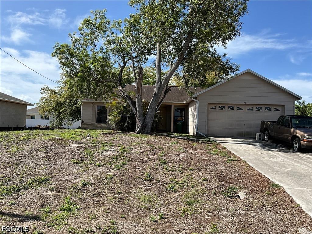1814 NW 20th Ter., Cape Coral, FL 33993
