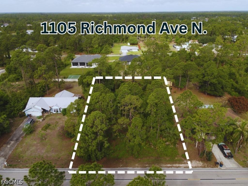 1105 Richmond Ave., Lehigh Acres, FL 33972