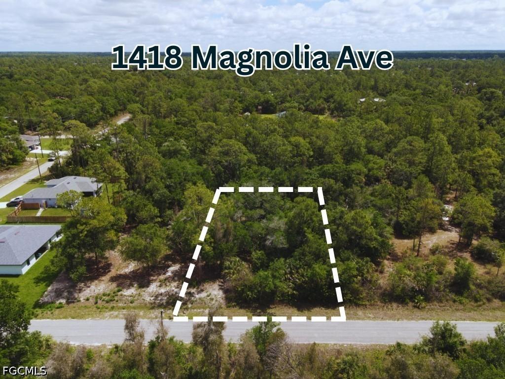 1418 Magnolia Ave., Lehigh Acres, FL 33972