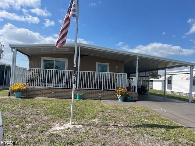 3159 Pluto Cir., North Fort Myers, FL 33903