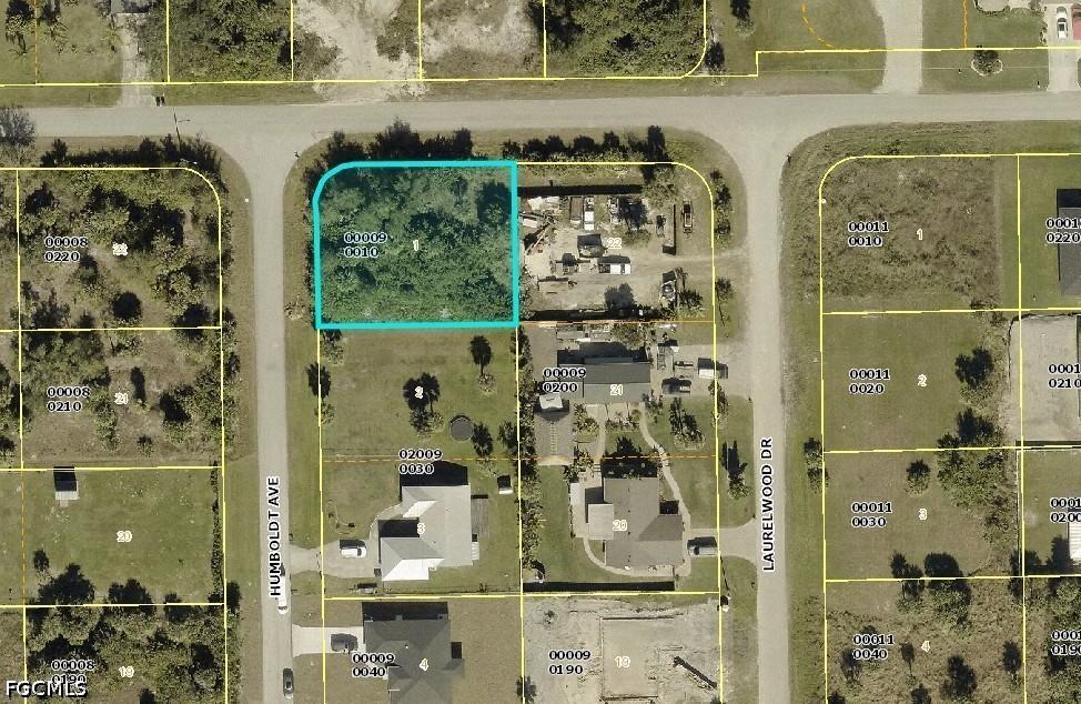 6156 Humboldt Ave., Fort Myers, FL 33905