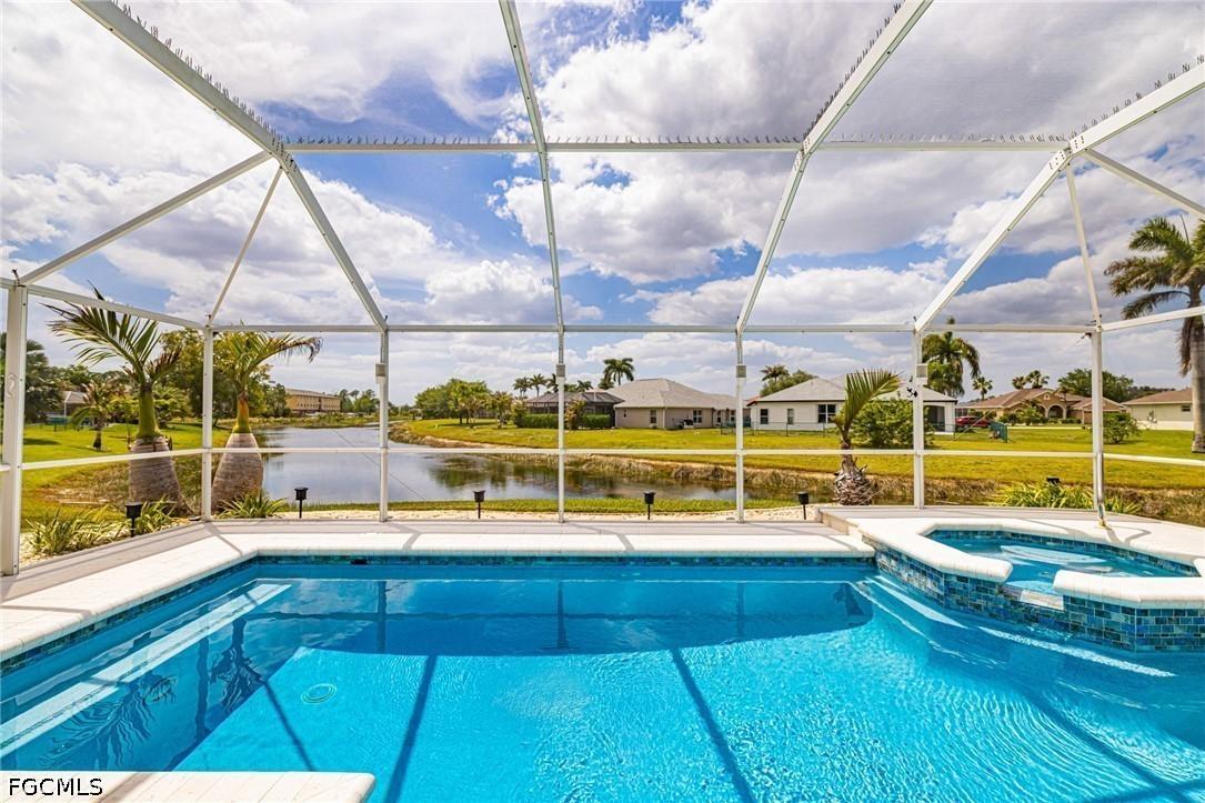 8300 Gassner Way, Lehigh Acres, FL 33972