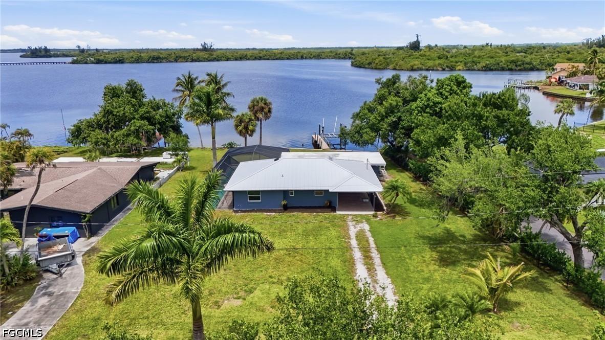 4867 E Riverside Dr., Fort Myers, FL 33905