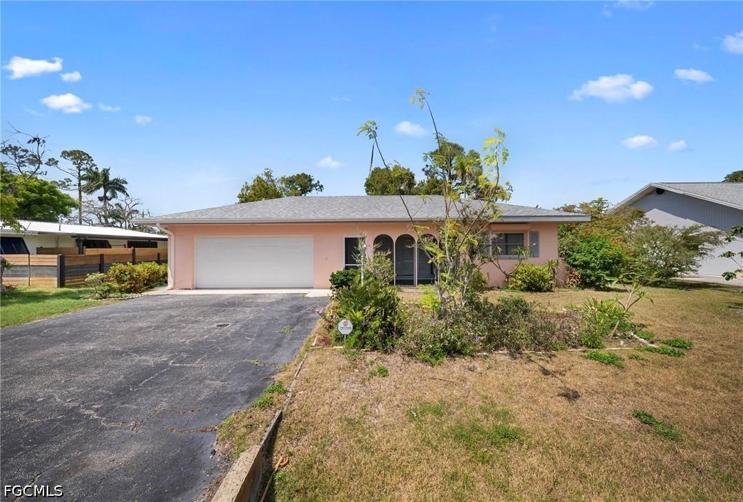 2225 Dover Ave., Fort Myers, FL 33907