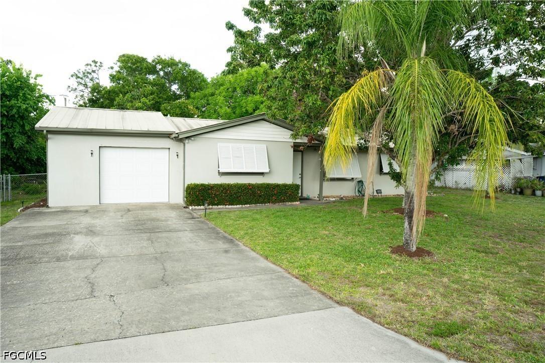 12340 Fourth St., Fort Myers, FL 33905