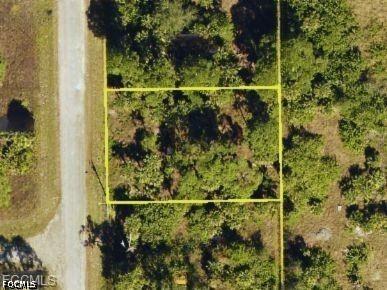 555 Naples Ave., Lehigh Acres, FL 33974