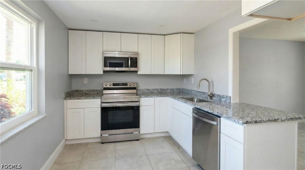 1828 Pine Valley Dr. #112, Fort Myers, FL 33907