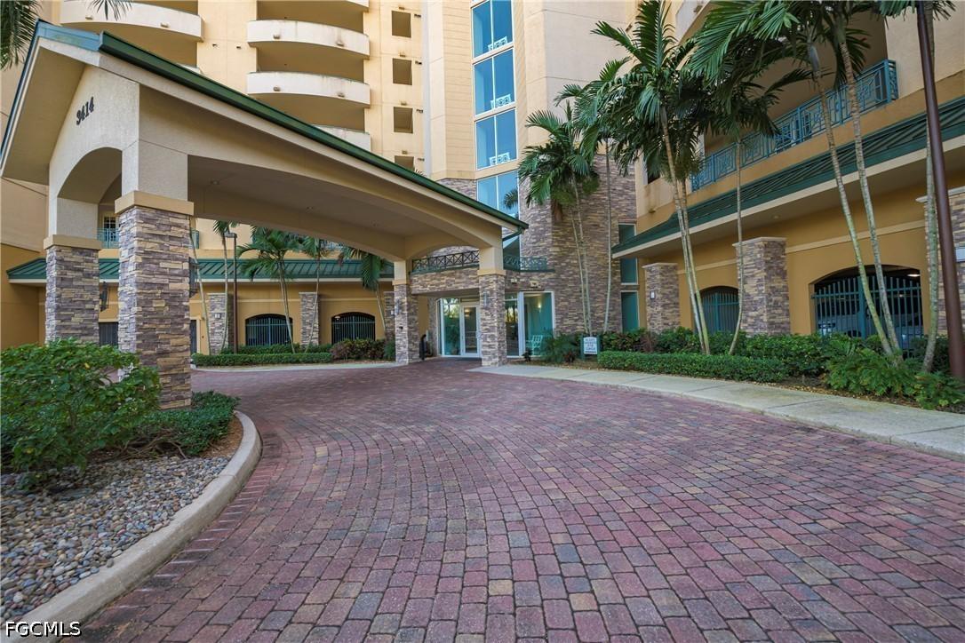3414 Hancock Bridge Pkwy. #302, North Fort Myers, FL 33903