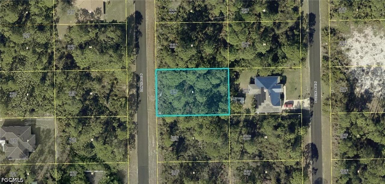 727 Dante Ave., Lehigh Acres, FL 33974