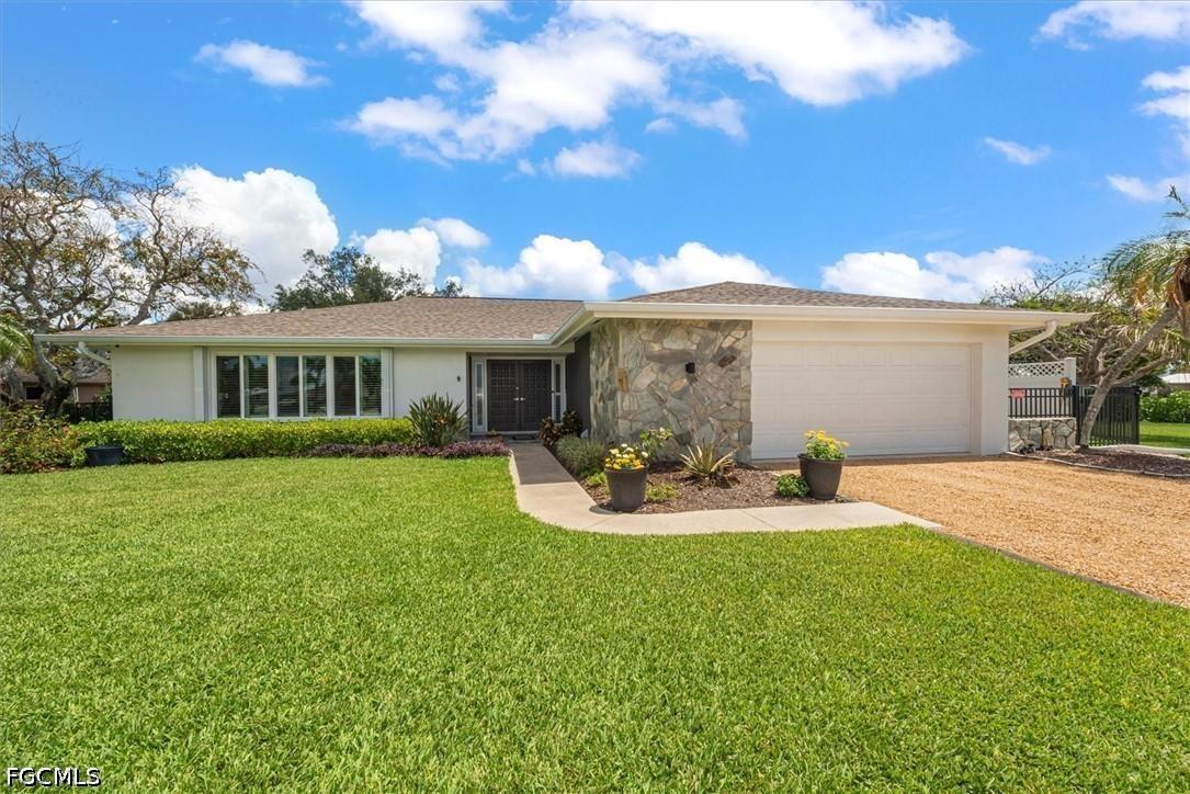 5161 Tanglewood Pkwy., Fort Myers, FL 33919