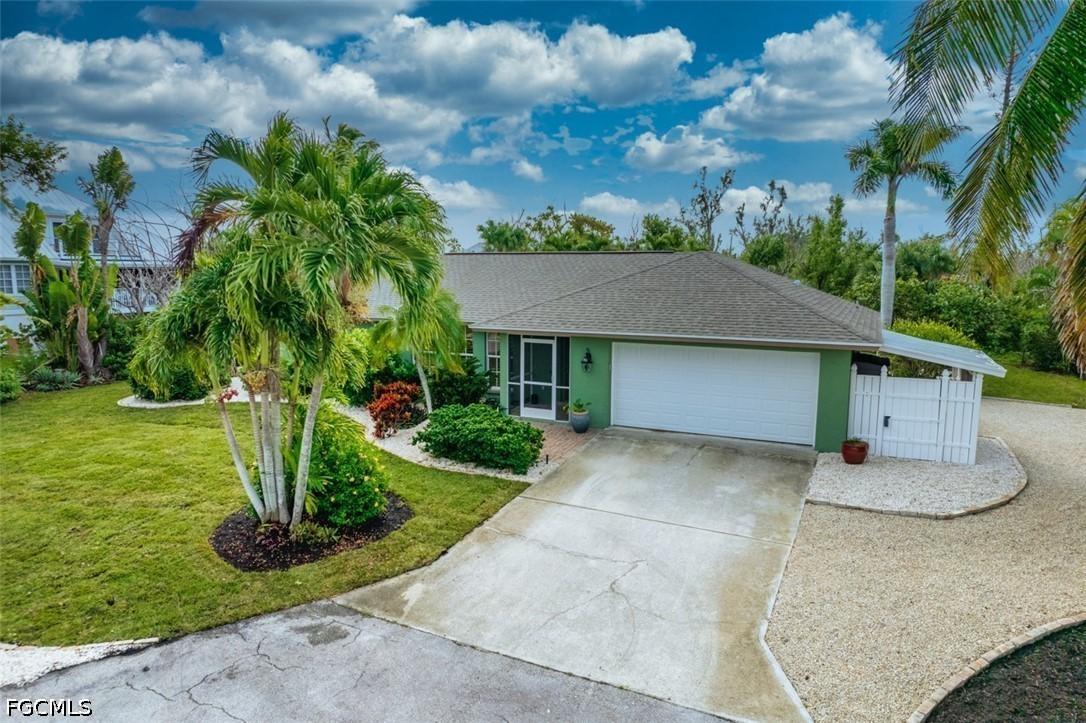 1380 Albatross Rd., Sanibel, FL 33957