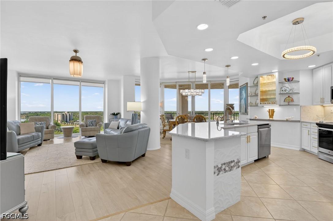 3426 Hancock Bridge Pkwy. #1008, North Fort Myers, FL 33903