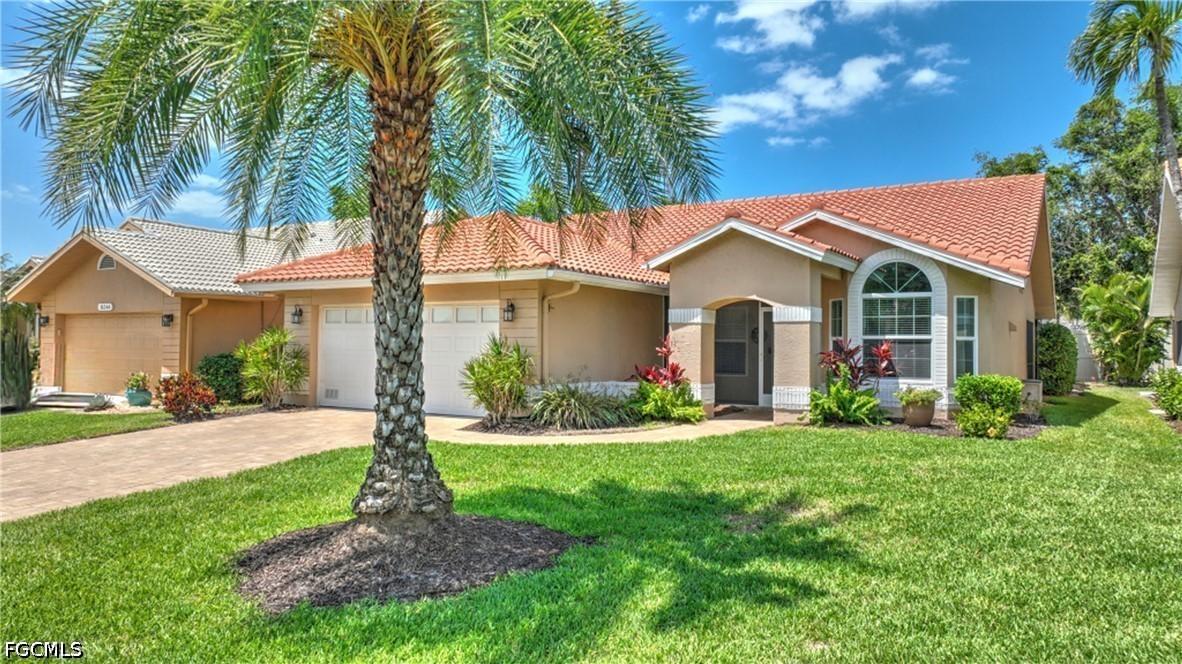 16238 Kelly Woods Dr., Fort Myers, FL 33908